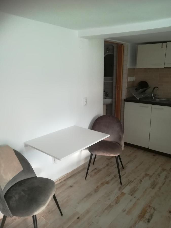 Vila Margareta Curtea de Argeş Exteriör bild
