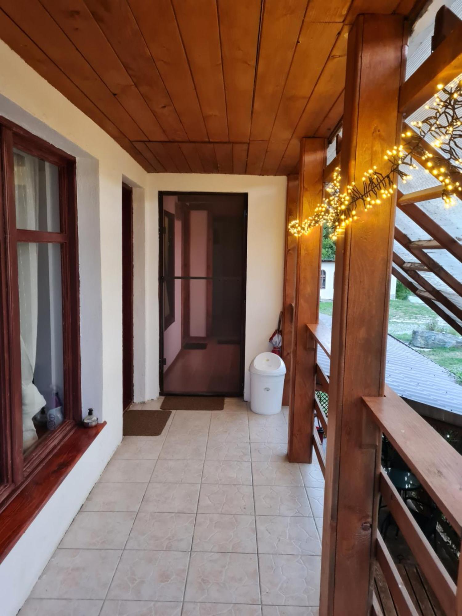 Vila Margareta Curtea de Argeş Rum bild