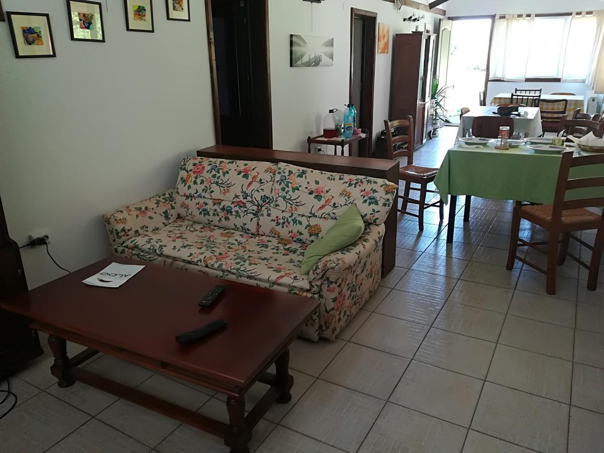 Vila Margareta Curtea de Argeş Exteriör bild